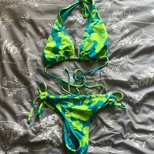 Women’s bikini